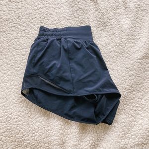 Mid rise hottie hot lulu shorts